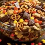 5 Minute Reese's Snack Mix
