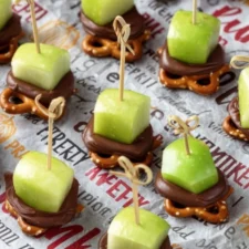 Caramel Apple Bites – Easy Fall Snack Idea