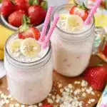 Strawberry Banana Oats and Spinach Smoothie